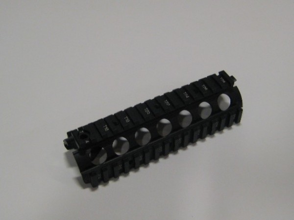 WE-M4 CNC railed handguard